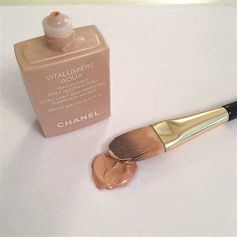 chanel vitalumiere lightest shade|vitalumière aqua ultralight foundation.